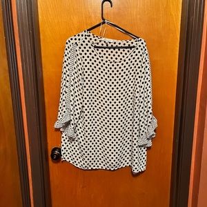 Women’s dress shirt size 1X